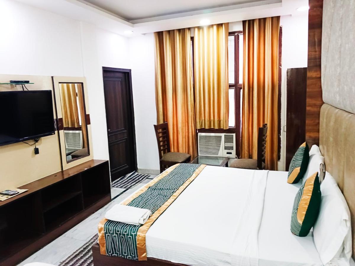 Hotel Krone Near Igi Airport Delhi New Delhi Eksteriør billede